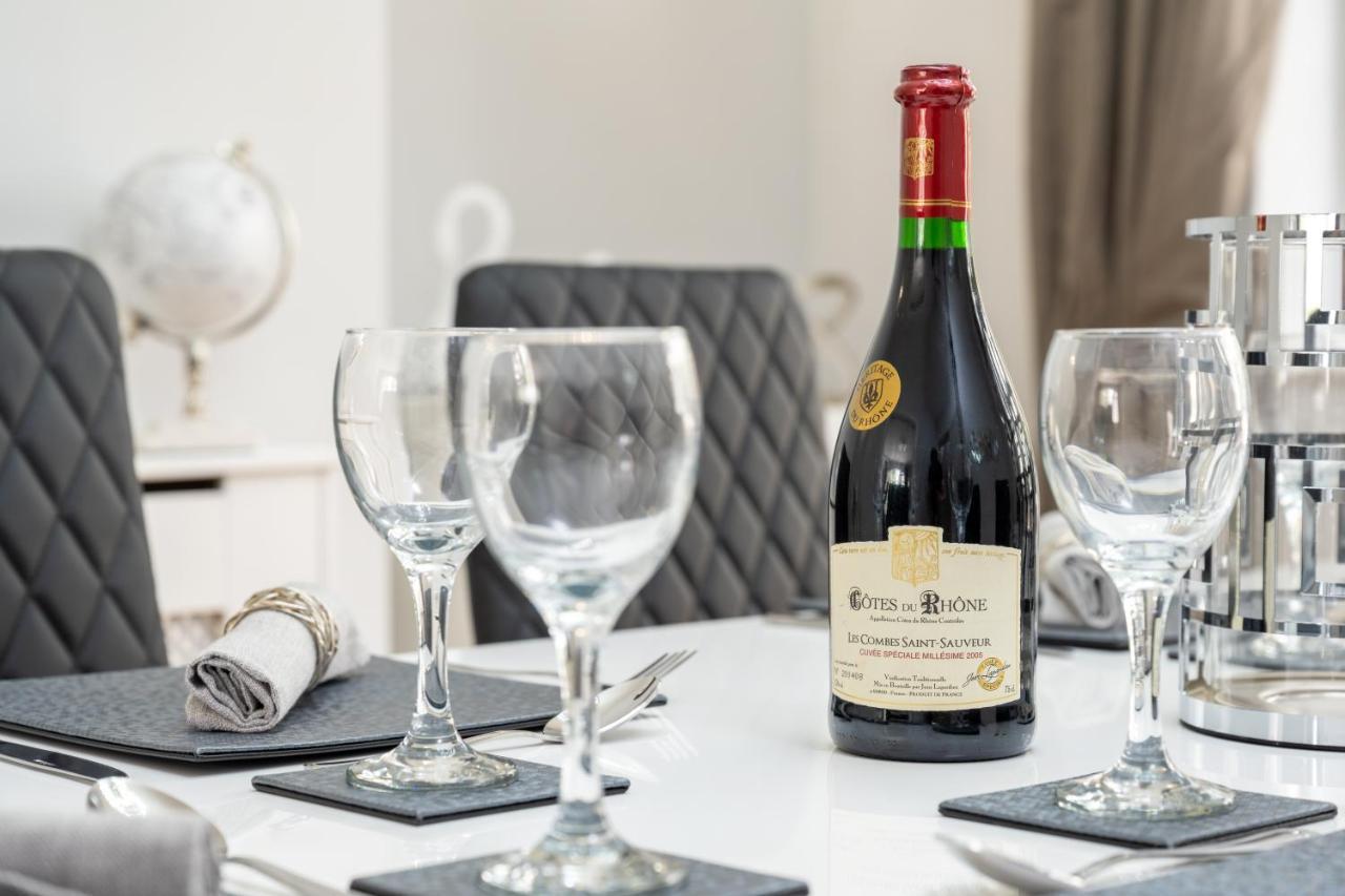 Mulberry House - Luxurious And Modern 4-Bed In Solihull Near Nec,Jlr, Airport, Resorts World, Hs2 المظهر الخارجي الصورة